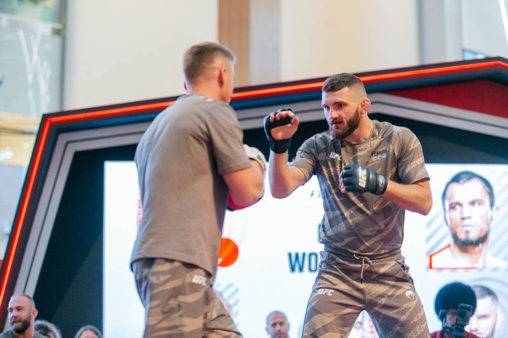 تدريب استعراضي