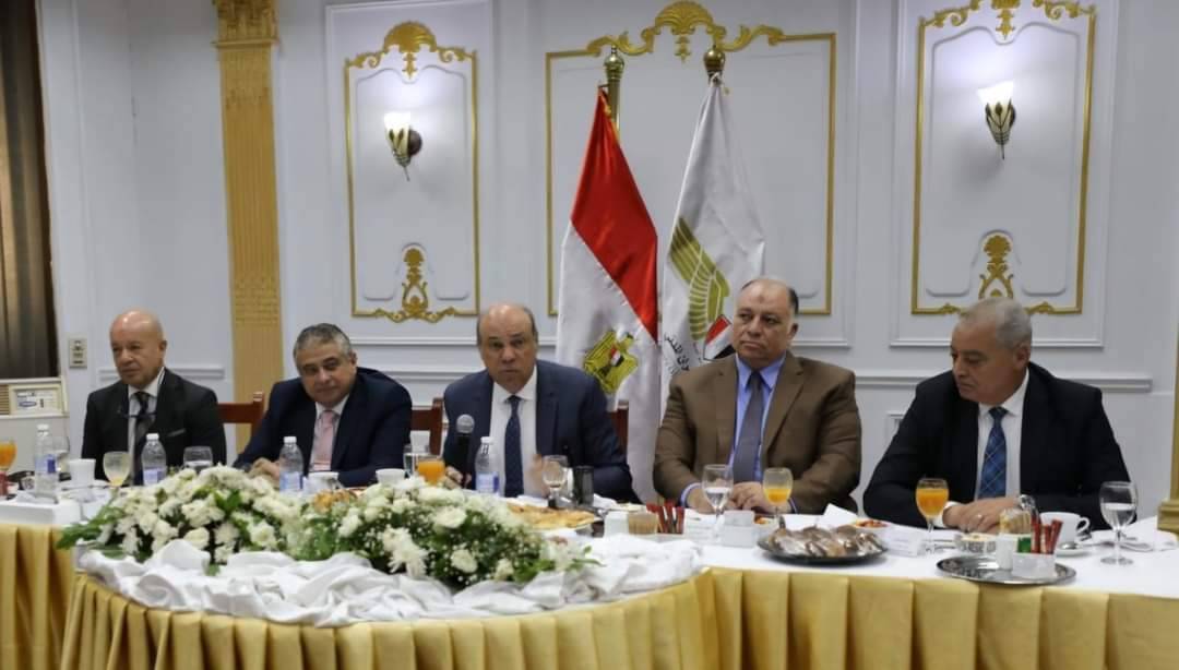 خلال المؤتمر الصحفي