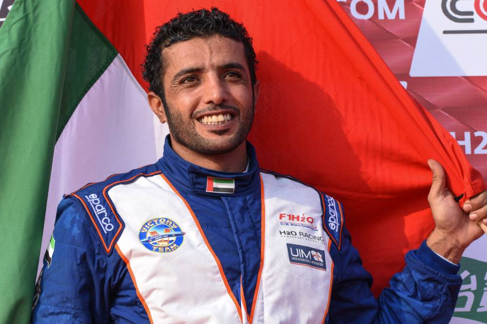 «فيكتوري» ينعى الهاملي متسابقه السابق