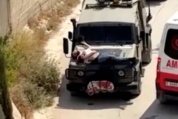 «استخدم درعاً بشرية» في طولكرم .. وفاة معتقل فلسطيني بمستشفى إسرائيلي