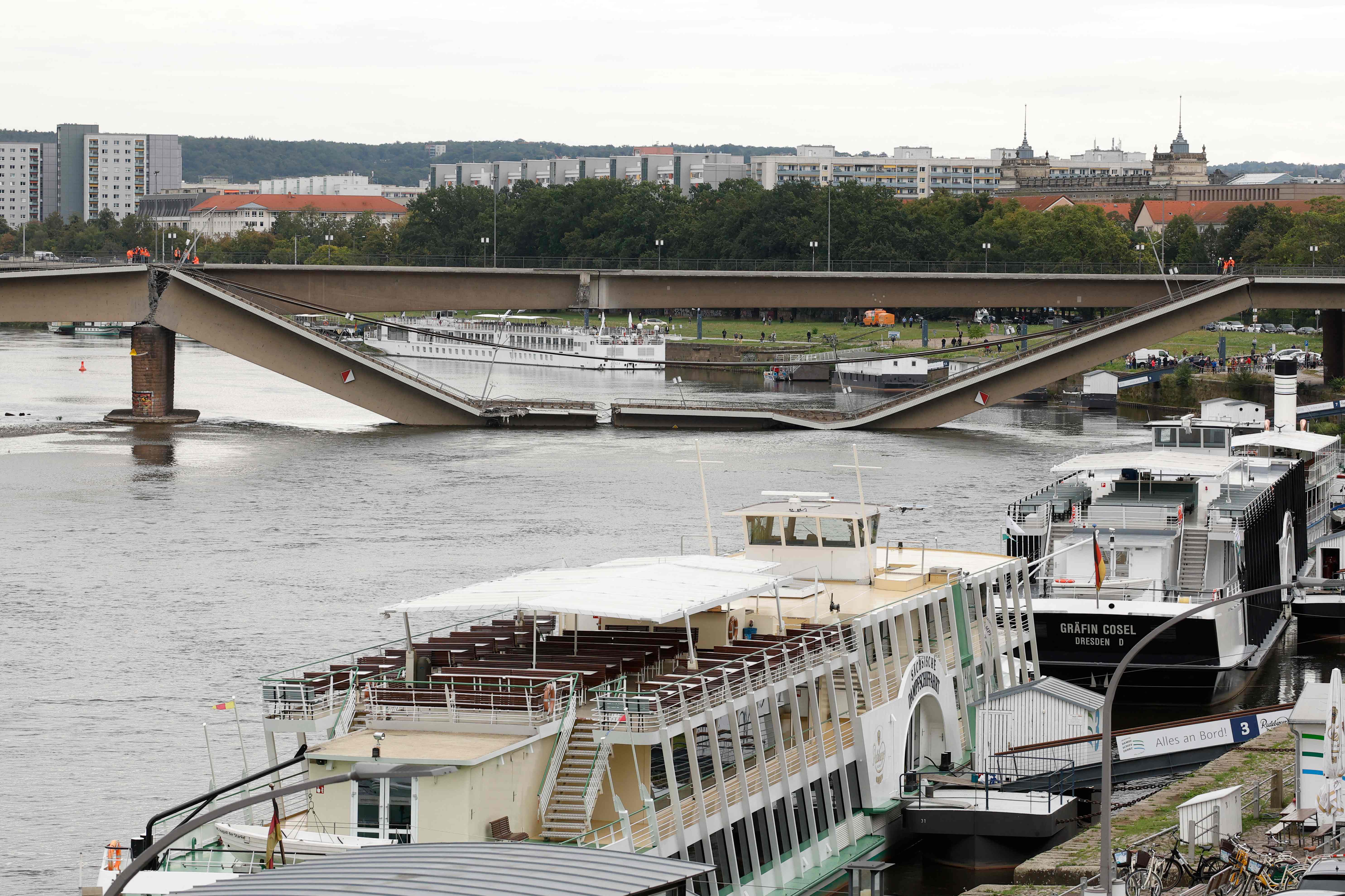
Authorities said no one was injured but there was a risk of further sections crumbling. (Photo by Odd ANDERSEN / AFP)