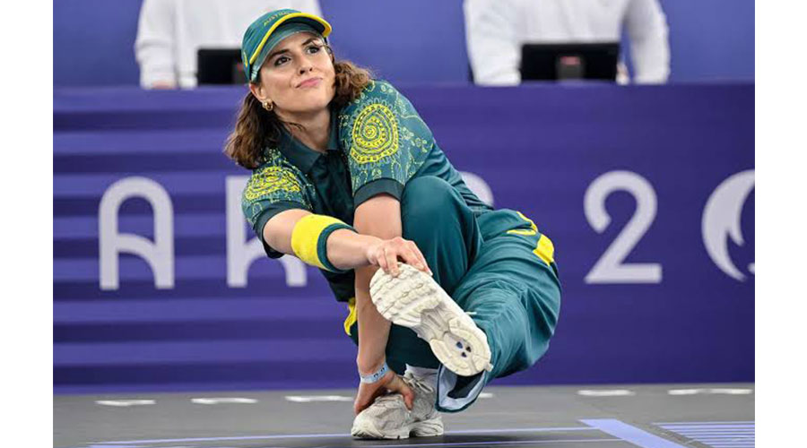 بطلة أستراليا في «البريك دانس» تحصل على التصنيف الأول عالمياً