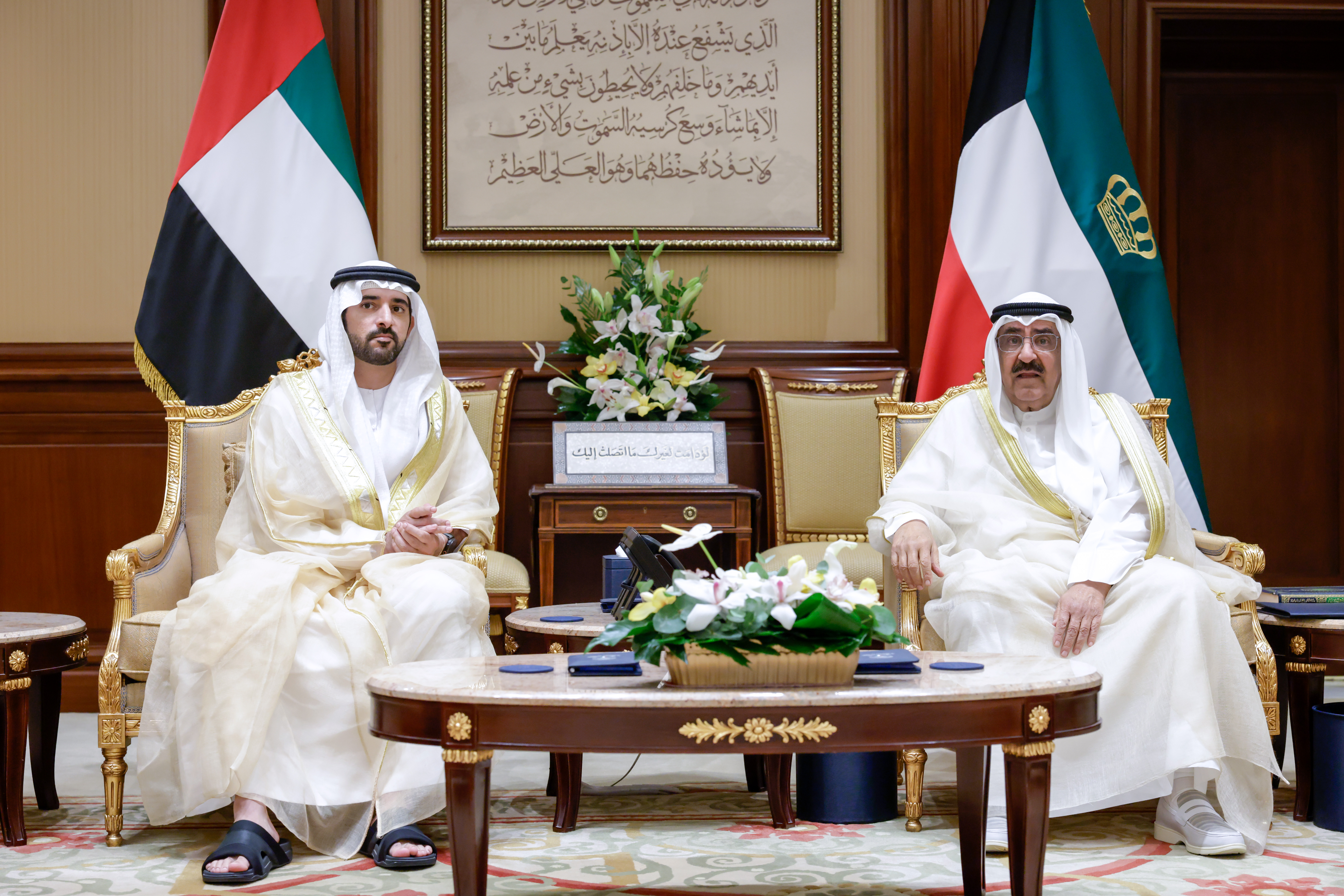  أمير الكويت وحمدان بن محمد يبحثان تطوير العلاقات الثنائية