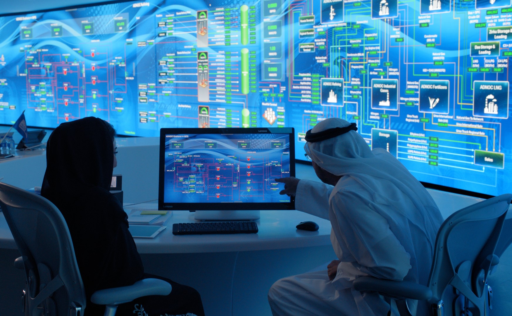 «أدنوك» و«إيه آي كيو» يسرعان تطبيق أداة الذكاء الاصطناعي «AR360»