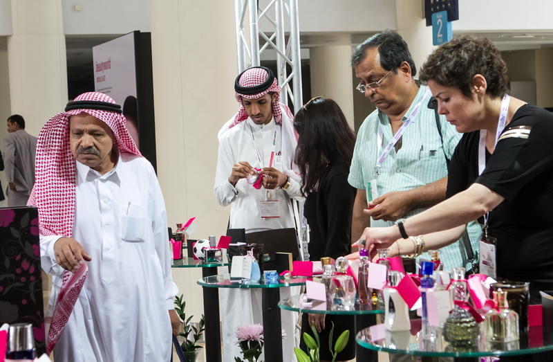 نمو سوق العطور في الإمارات 