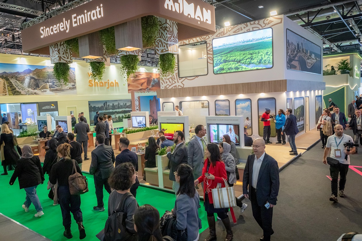 من مشاركة الدائرة في المعرض