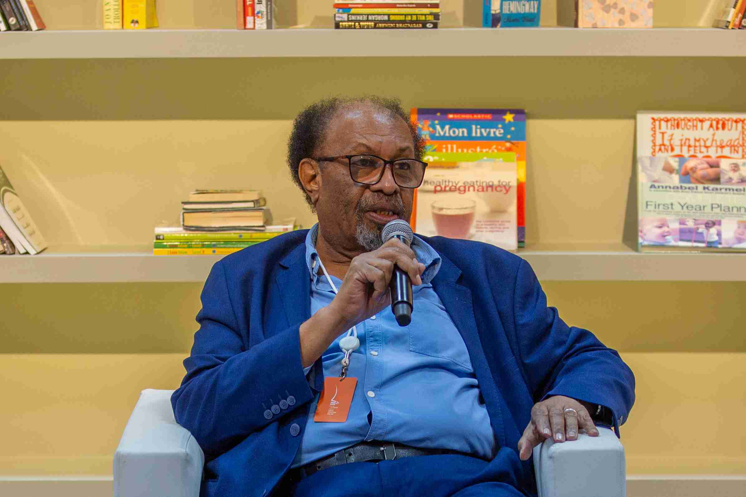 أمير تاج السر 