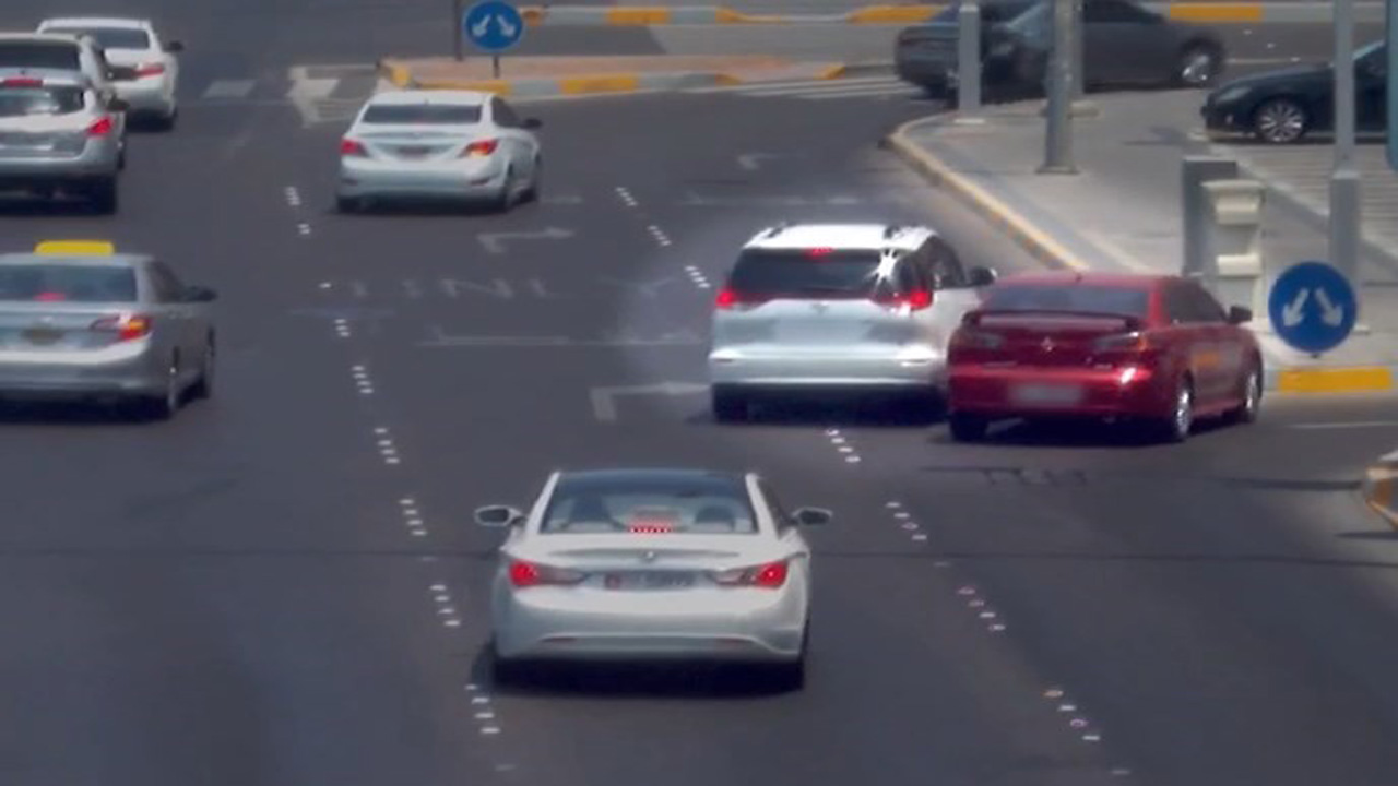 انحراف مفاجئ لمركبة