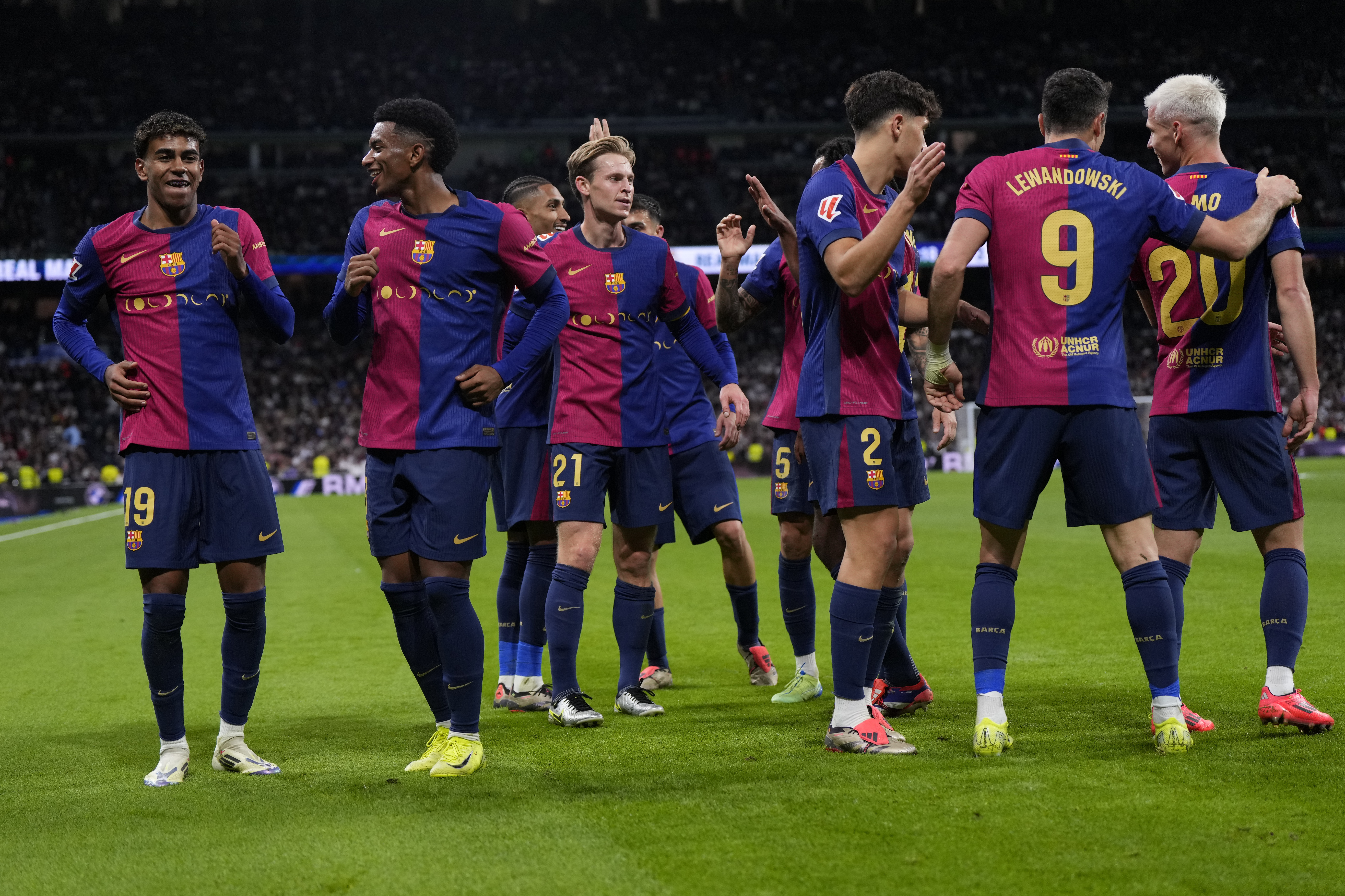 عقد الرعاية ينعش خزينة برشلونة