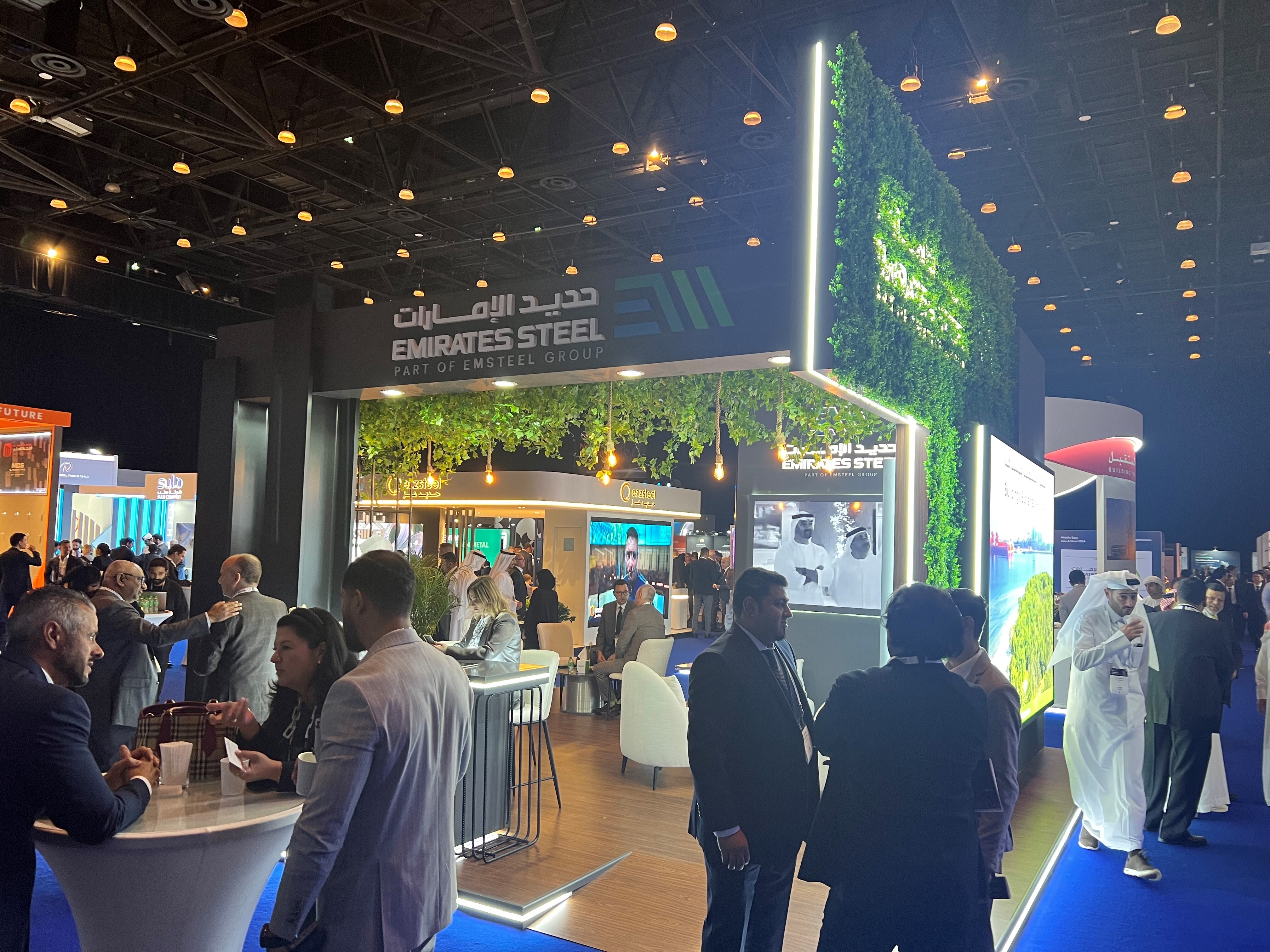 «حديد الإمارات» تنتج حديداً منخفض الكربون في أبوظبي..