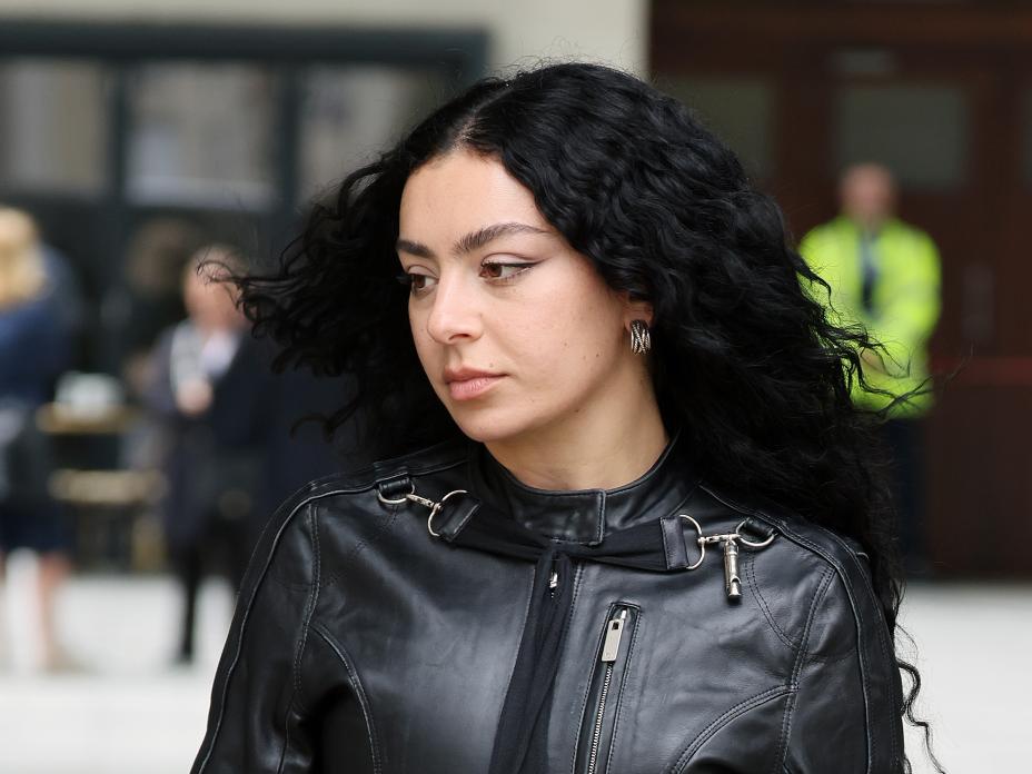 شارلي إكس سي إكس