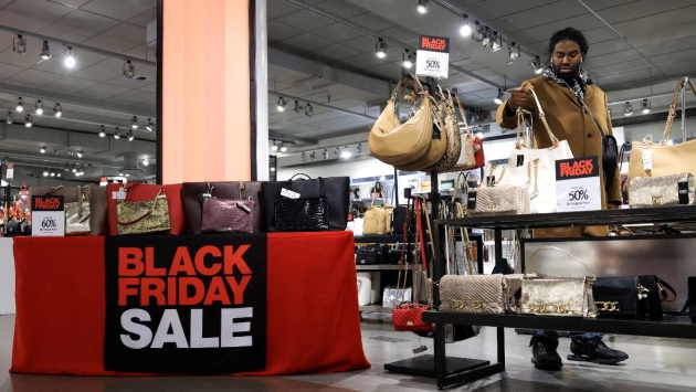 10.8 مليار دولار إنفاق الأمريكيين عبر الإنترنت في الجمعة السوداء