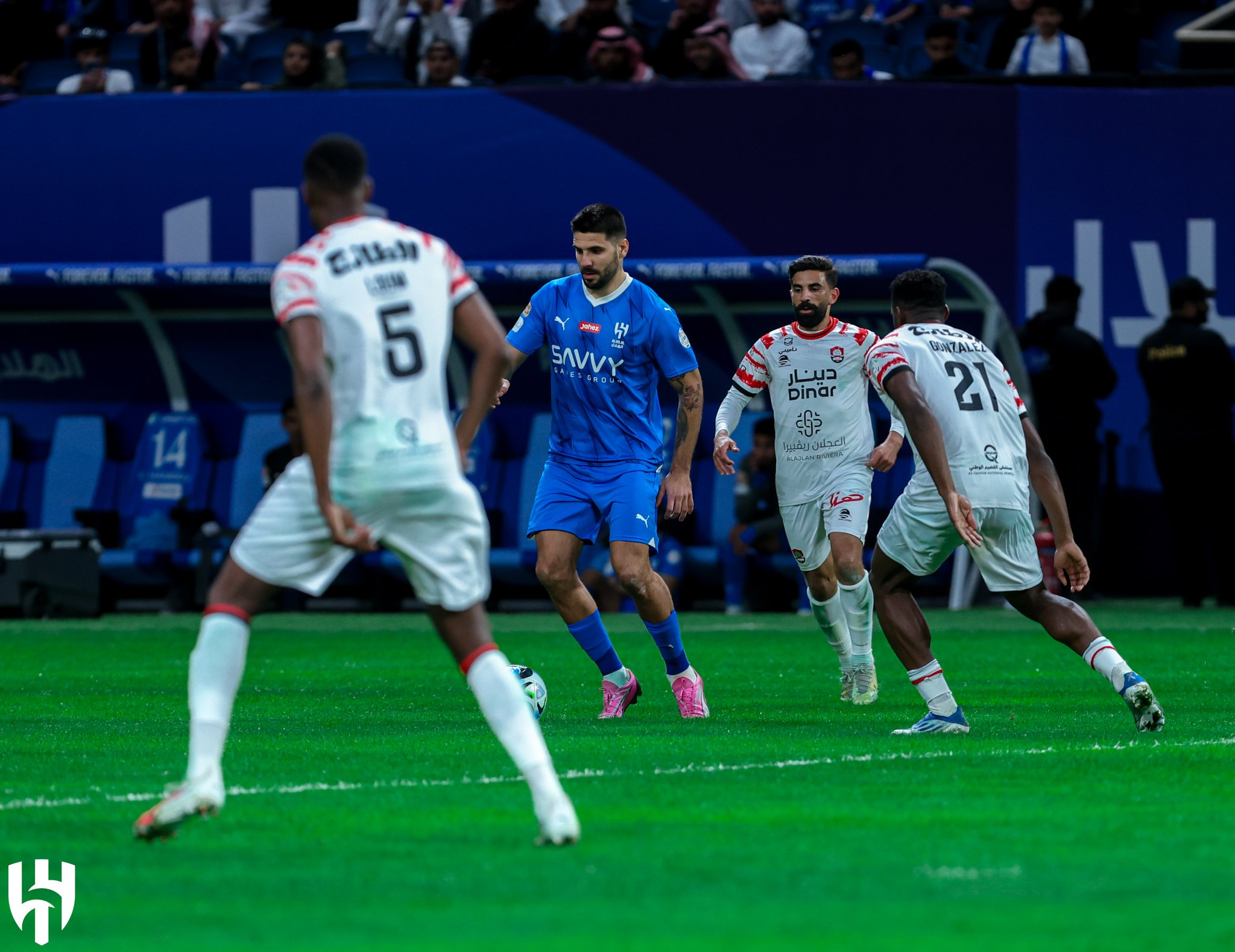 من مباريات الهلال
