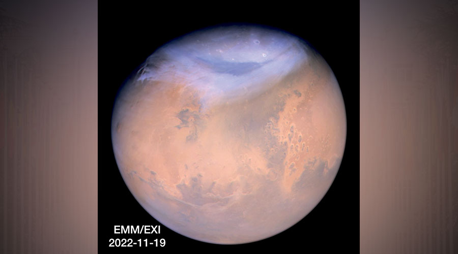 الامتداد الشتوي في شمالي المريخ بعدسة مسبار الأمل