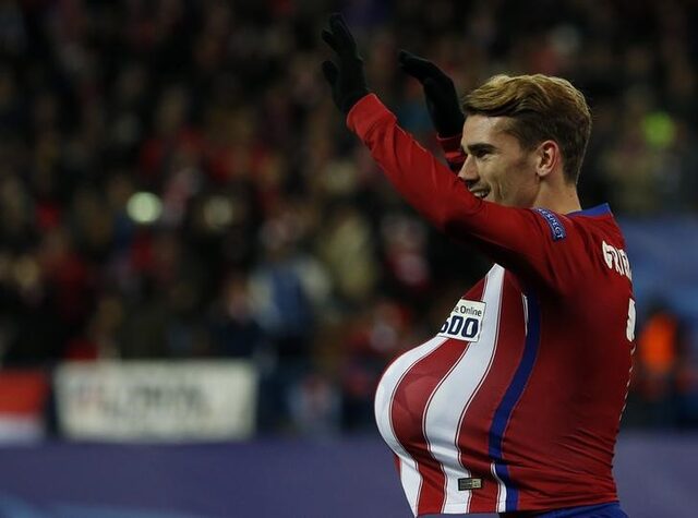 جريزمان يقود أتليتيكو لتخطي سلوفان بثلاثية في دوري أبطال أوروبا