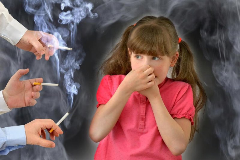 تدخين الآباء يهدد بالتصلب المتعدد للأطفال