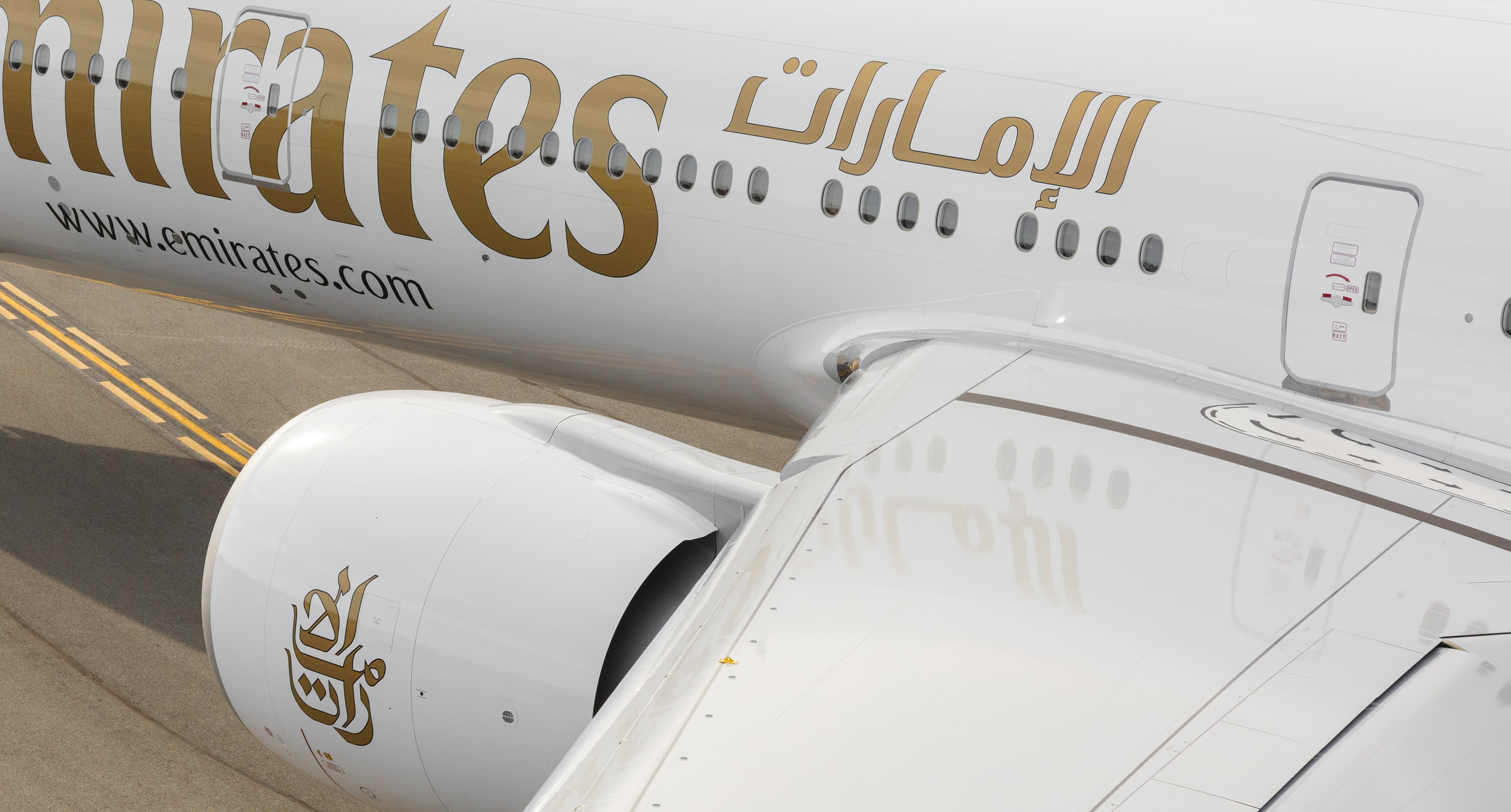 طيران الإمارات تحتفي بتراثها العربي.. في 140 وجهة حول العالم
