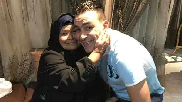 وفاة والدة عصام الحضري قائد منتخب مصر الأسبق