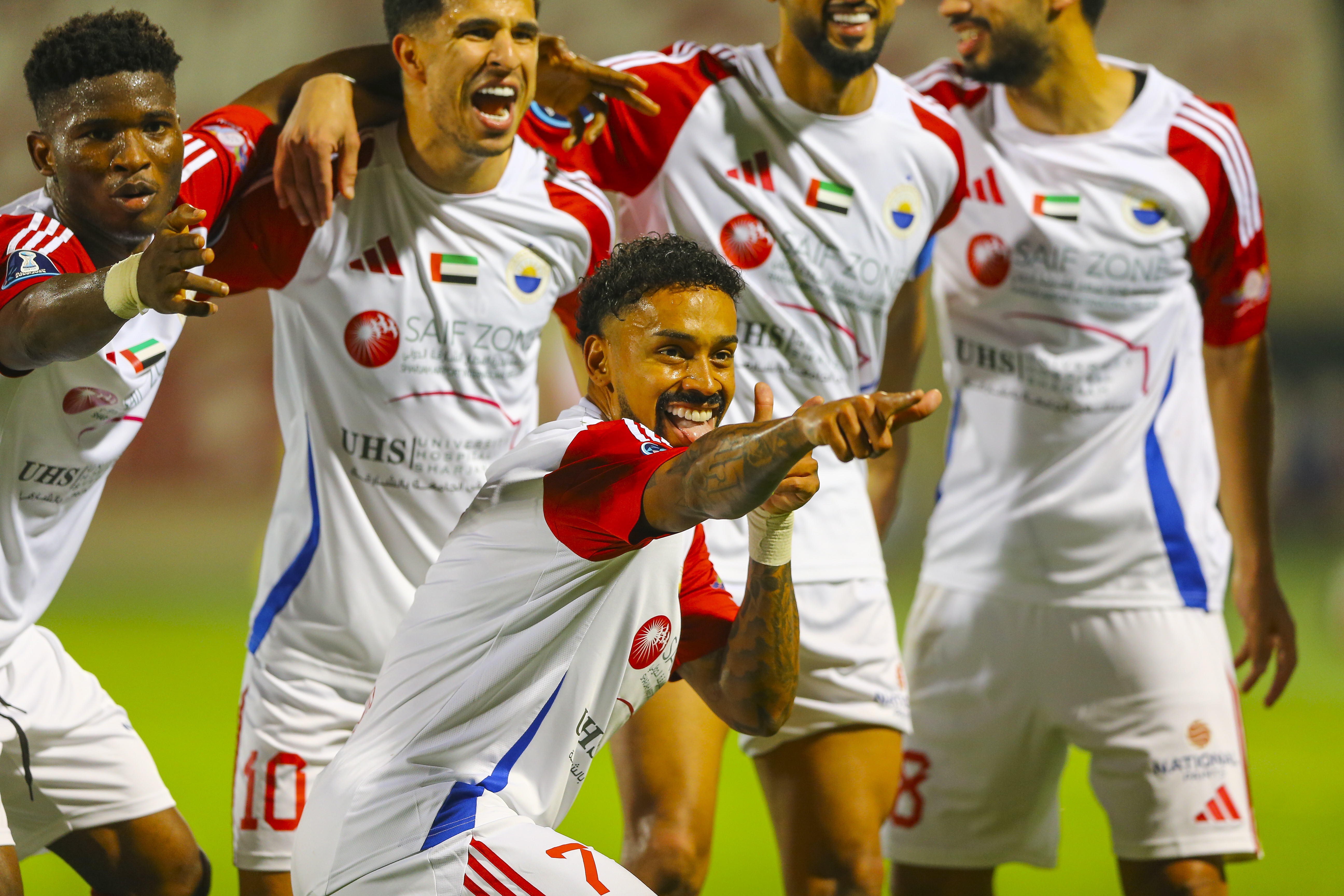 مباراة الشارقة والوحدة كاس مصرف ابوظبي (( محمد شعلان ))