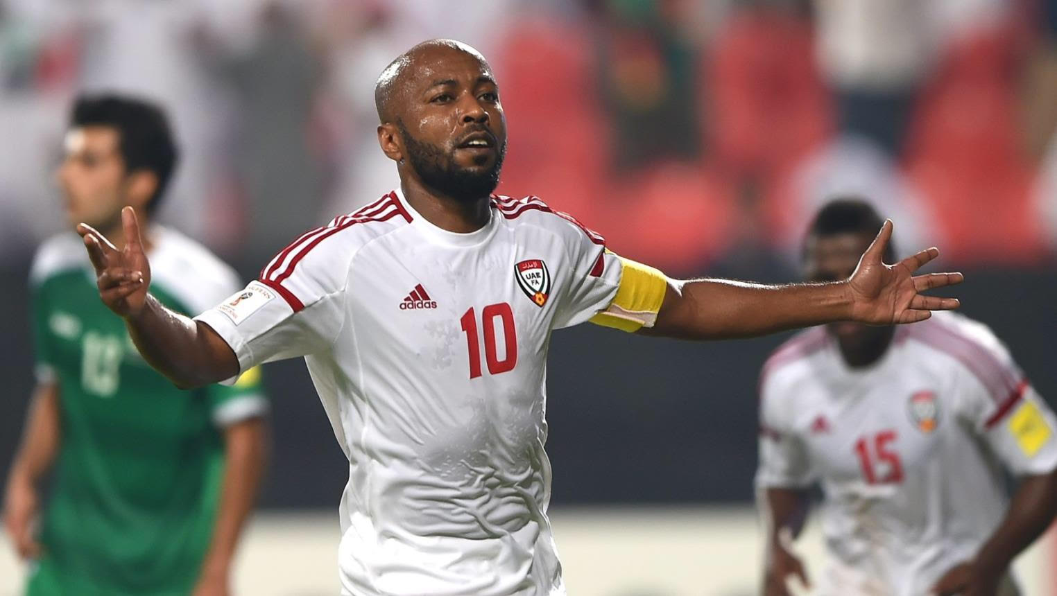 إسماعيل مطر بقميص منتخب الإمارات