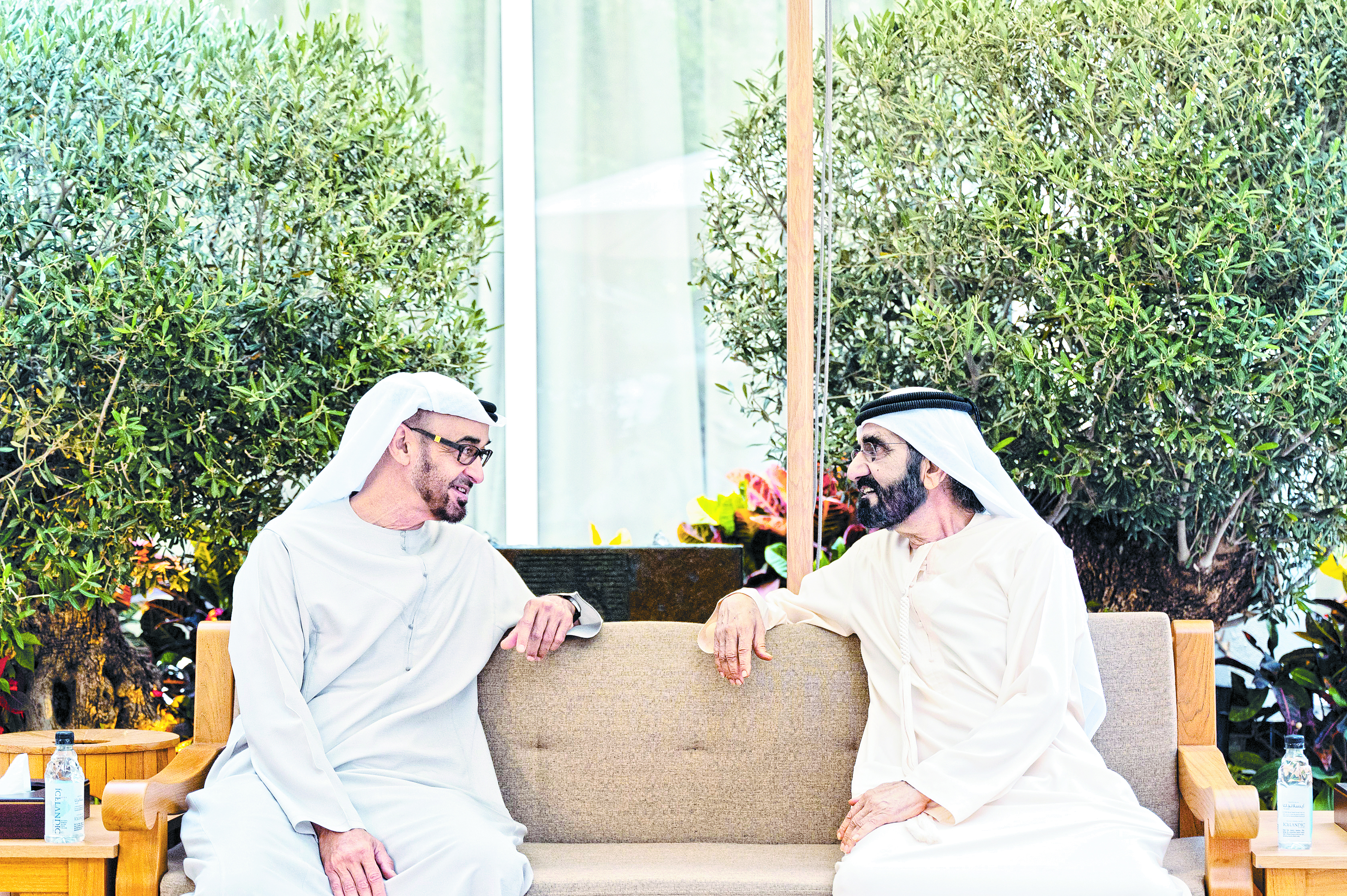 محمد بن راشد في حديث مع محمد بن زايد