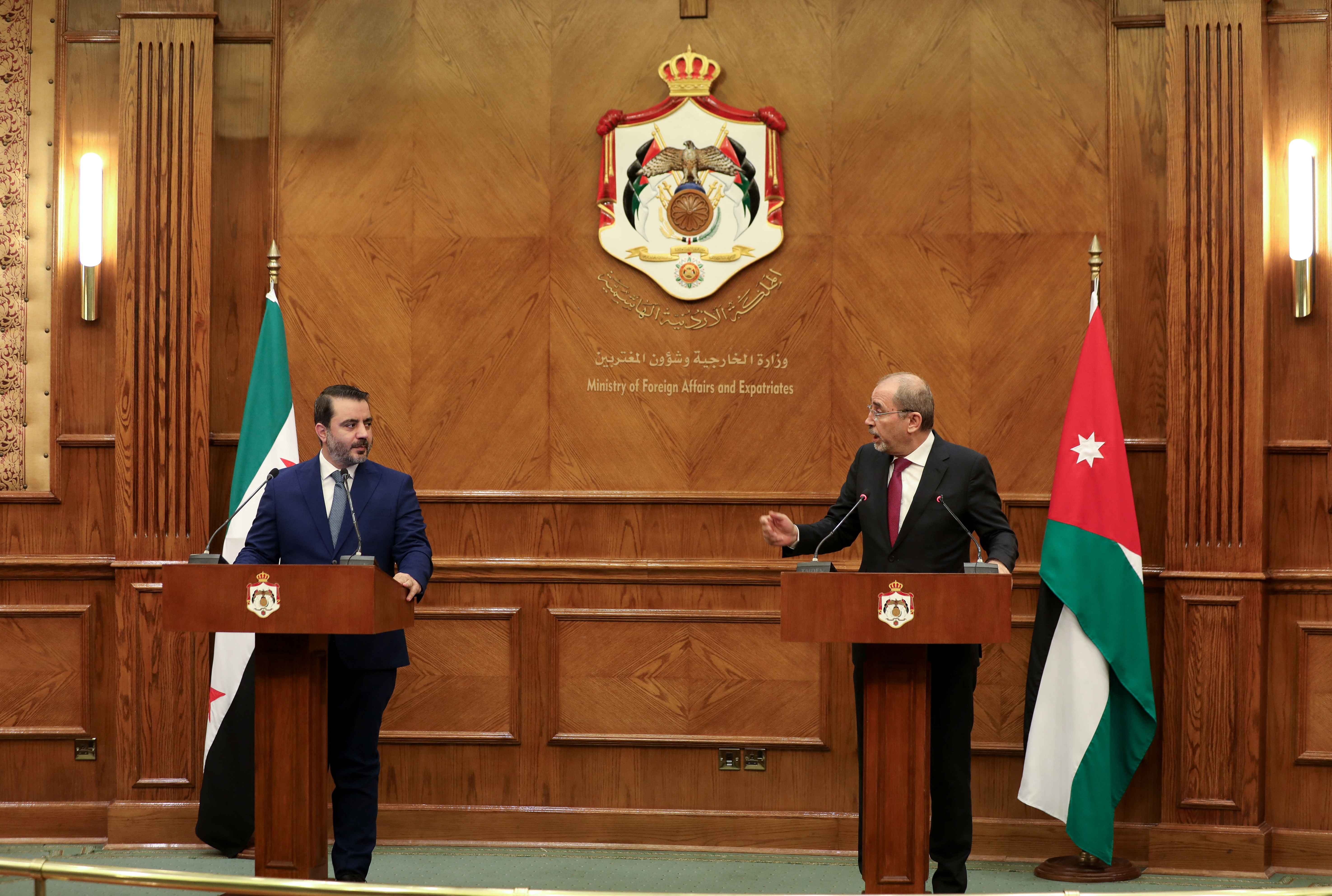 الأردن وسوريا يتعهدان بالتعاون في قضايا الحدود والأمن والطاقة