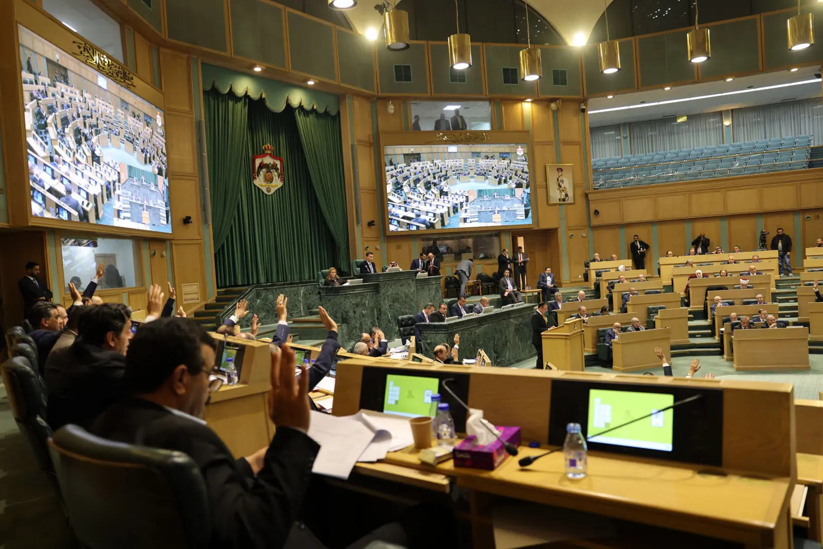 جانب من الجلسة