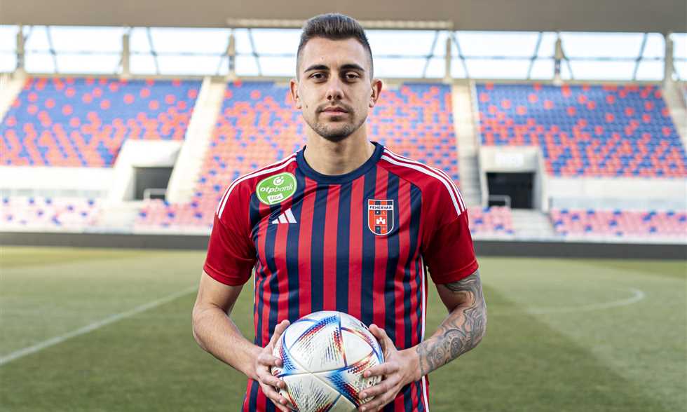 فيديو| كل ما تريد معرفته عن مهاجم الأهلي الجديد نيجك جراديشار