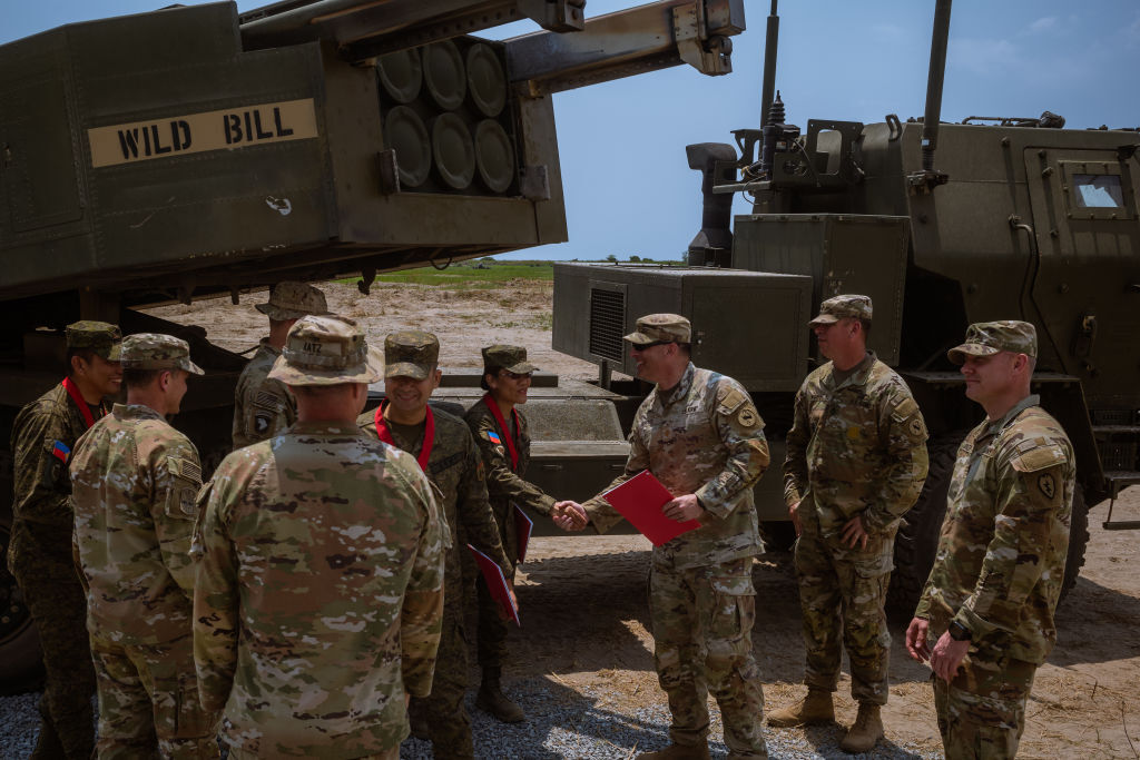 أمريكا: التدريبات العسكرية مع الفلبين «دفاعية فقط»