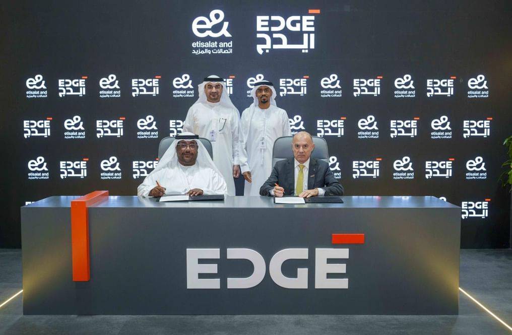 تعاون استراتيجي بين «ايدج» و«إي آند الإمارات»