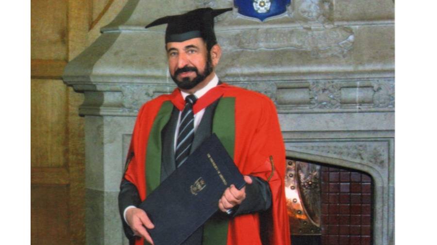  الدكتور سلطان