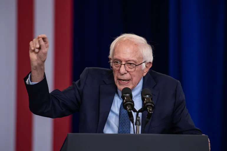 سيناتور أمريكي يسعى لمنع بيع أسلحة لإسرائيل