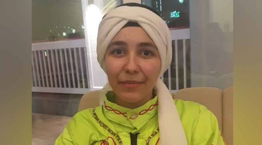 أسيل السعيد.. راقصة تنورة تنافس مهارة الرجال