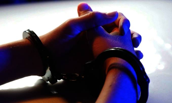 سنغافورة تعتقل مراهقين وتحذر من انتشار التطرف بين شبابها