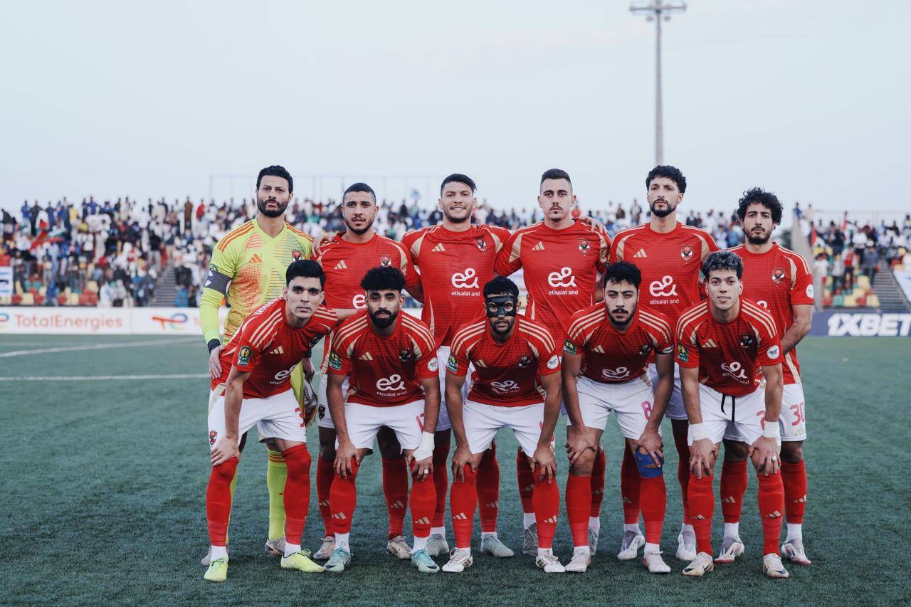الأهلي المصري يقصي الهلال السوداني ويتأهل إلى نصف نهائي «أبطال إفريقيا»
