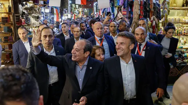 «بالعربية»..ماكرون يشكر السيسي والمصريين في ختام زيارته لمصر
