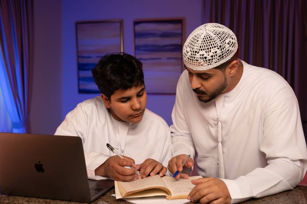«التنمية الأسرية» تطلق مبادرات لتعزيز القراءة عبر مكتبة زايد الإنسانية