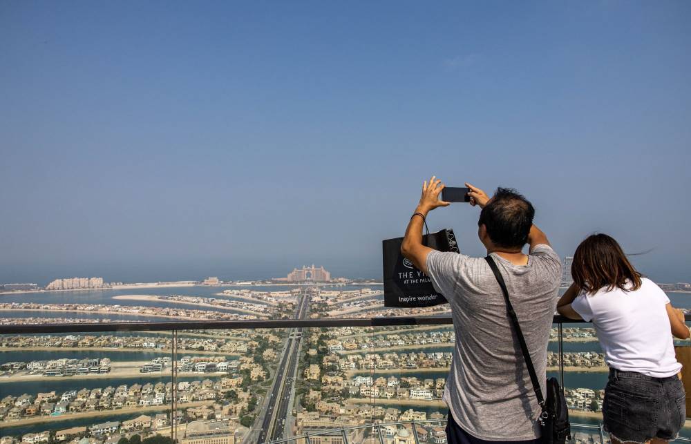 القطاع السياحي يضع الإمارات بين أفضل الوجهات جاذبيةً وفرصاً