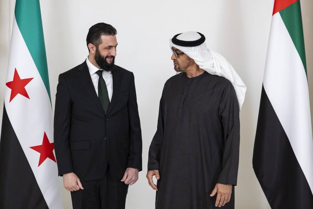 الشرع: شكراً محمد بن زايد على حسن الاستقبال وكرم الضيافة