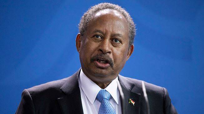 حمدوك يجدد دعوته للسلام في السودان.. ويحذر من «العزلة الدولية» (فيديو)
