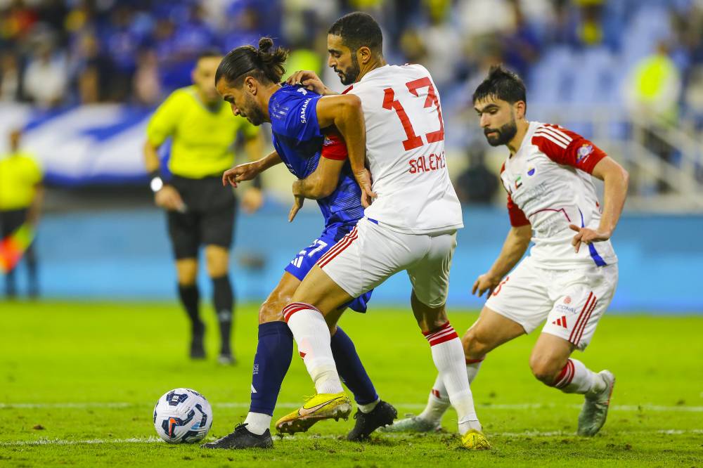 مباراة النصر والشارقة في دوري أدنوك للمحترفين  (( محمد شعلان ))