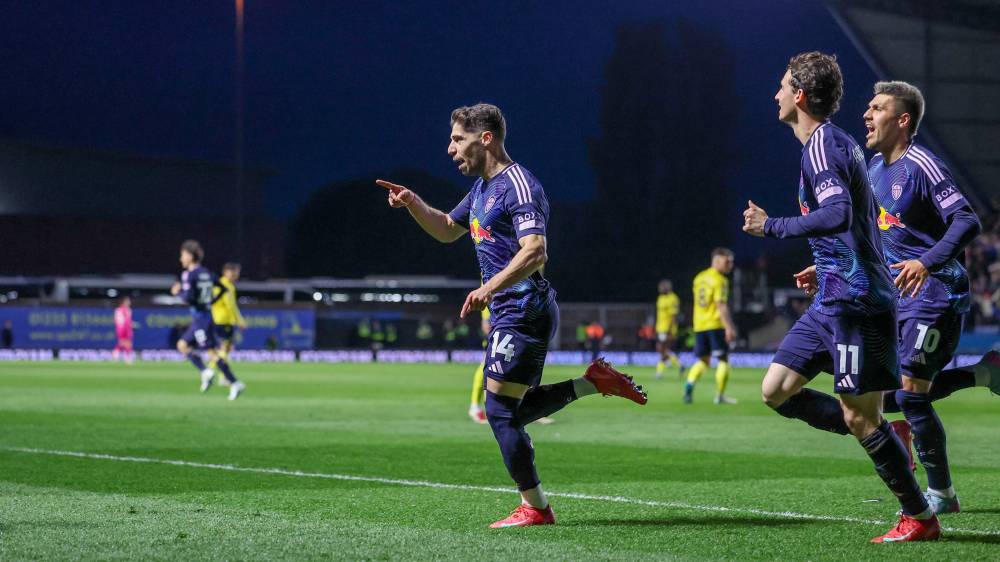 فرحة بعد التسجيل