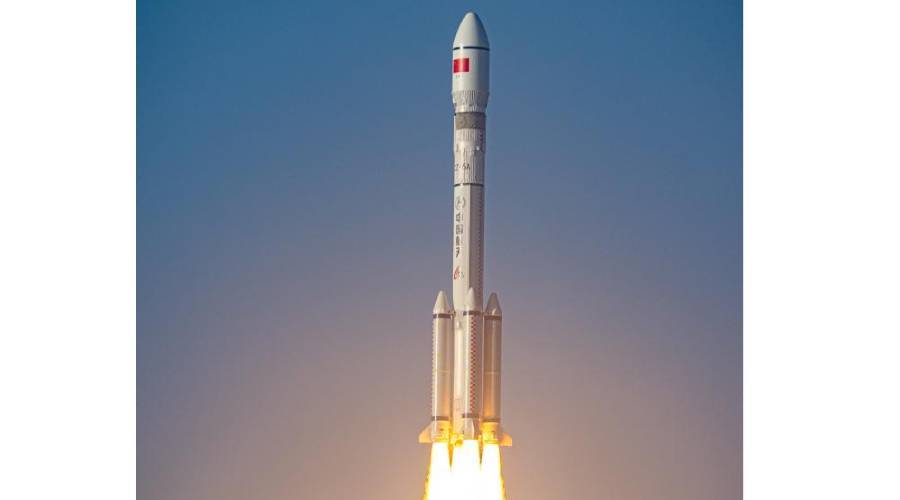 الصاروخ أثناء الإقلاع