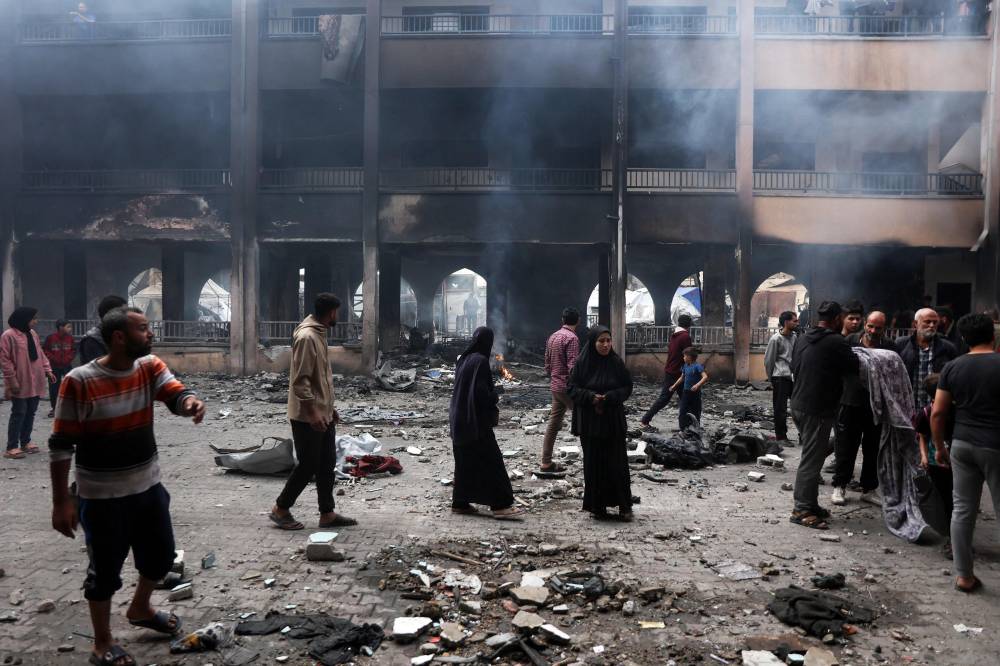 قتلى وجرحى بقصف إسرائيلي على غزة 