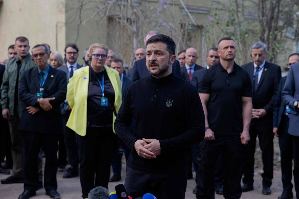 زيلينسكي: موقف أوكرانيا من القرم ثابت