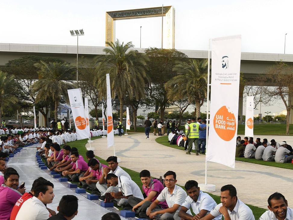 بتوجيهات الشيخة هند.. «الإمارات للطعام» يوزّع 8 ملايين وجبة