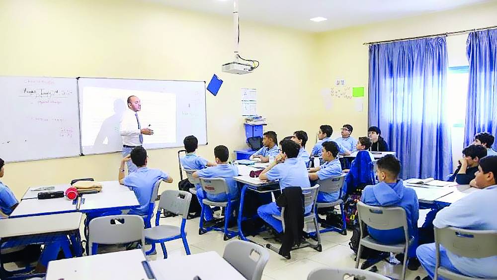 مدارس تعتمد توقيتاً صيفياً لتخفيف الإرهاق