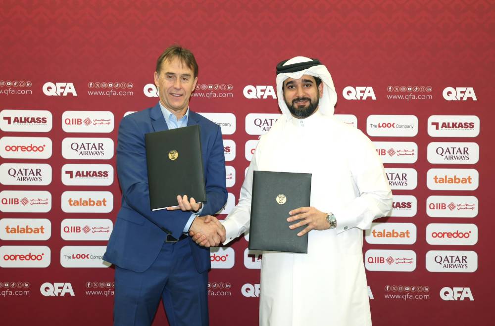 لوبيتيغي بعد توقيع العقد