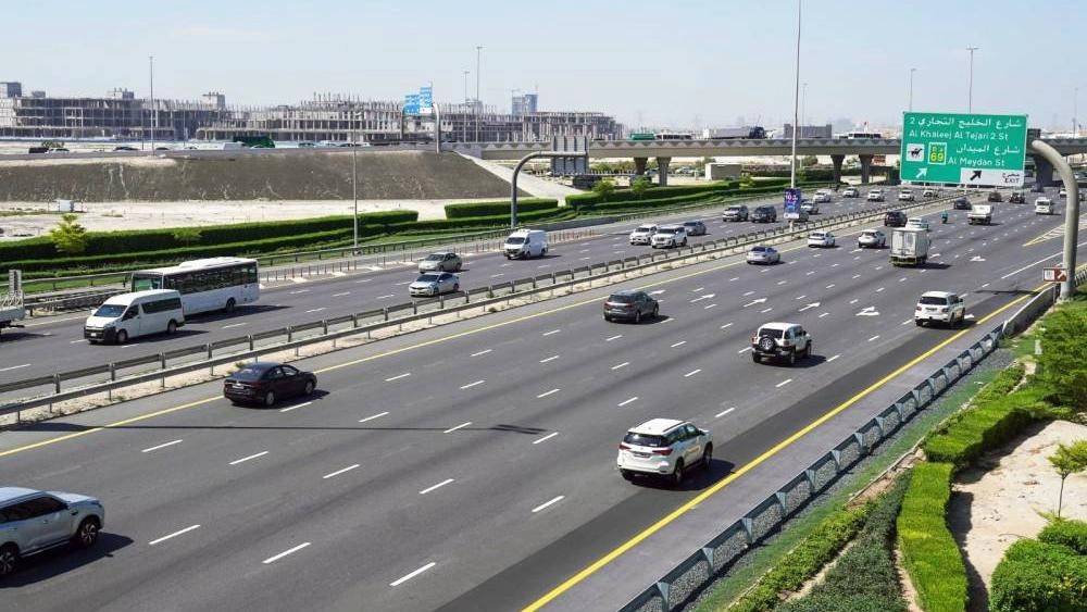 5 حالات لإعفاء المركبات من أحكام التسجيل والترخيص في الإمارات