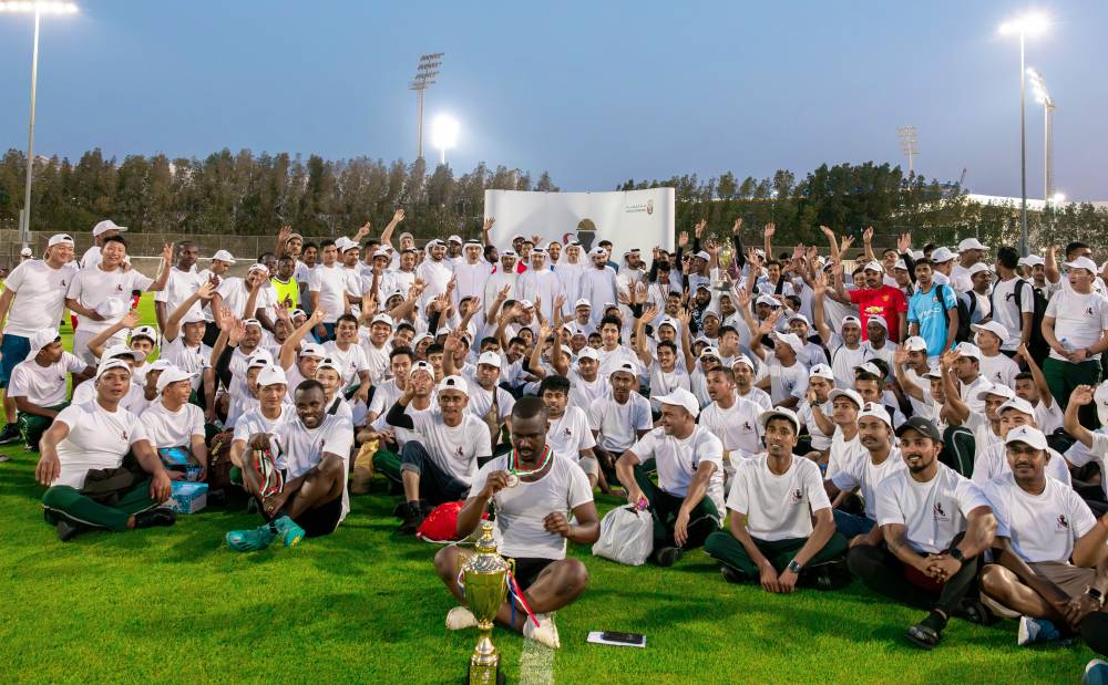 عمال الإمارات: عيدنا كل يوم في بلاد زايد